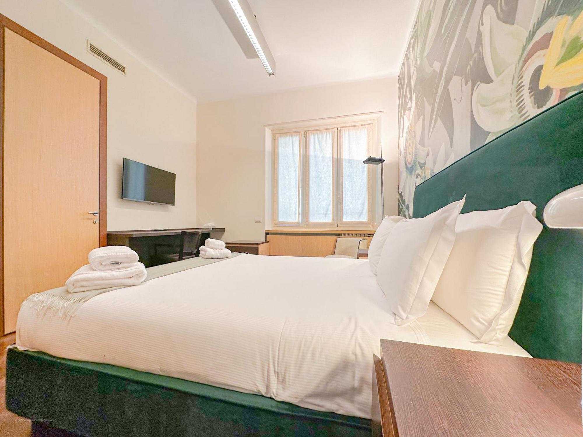 Fontana Suites - 15 Min Dal Duomo Milaan Kamer foto